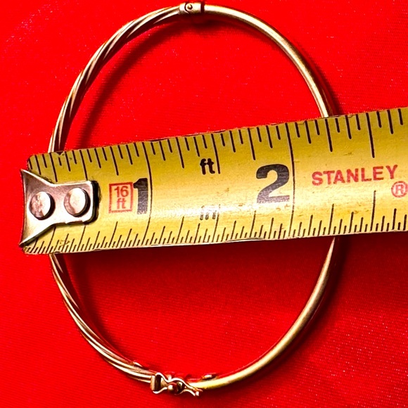 WOW POSHMARK - Authentic 10K Gold Italian Bangle Bracelet - Picture 11 of 16